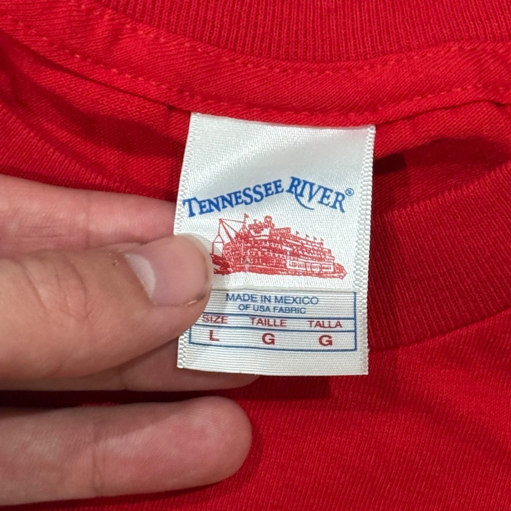 NWT VTG Y2K Tennessee River Chuck Norris Throws Down‎ Funny T-Shirt Mens Large - Picture 3 of 3